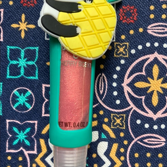 New Orange Iridescent Lip Gloss +Travel Ca… - Picture 3 of 6